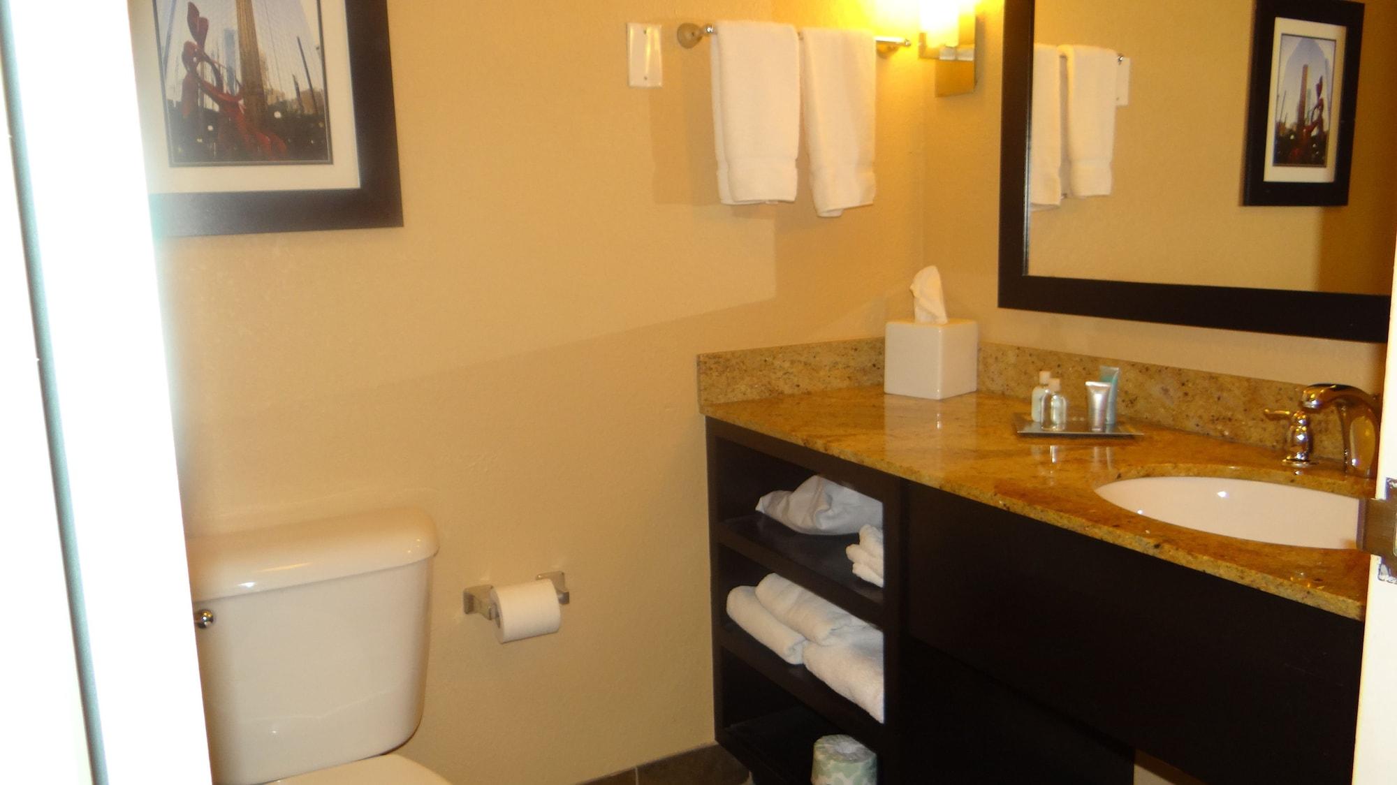 Wyndham Garden Oklahoma City Resort & Conference Hotel Near Airport, Fairgrounds Paycom & I40 Εξωτερικό φωτογραφία
