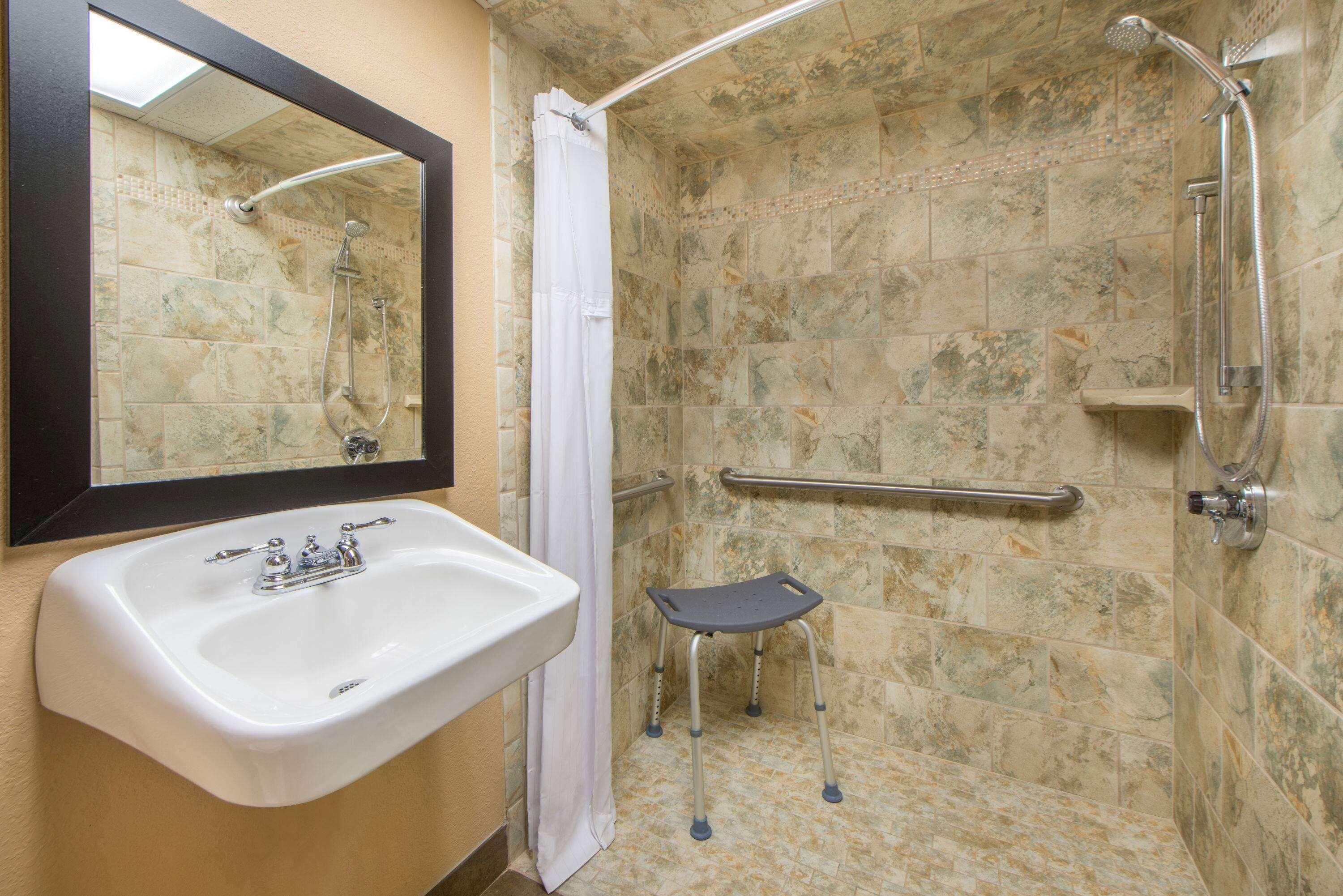 Wyndham Garden Oklahoma City Resort & Conference Hotel Near Airport, Fairgrounds Paycom & I40 Εξωτερικό φωτογραφία